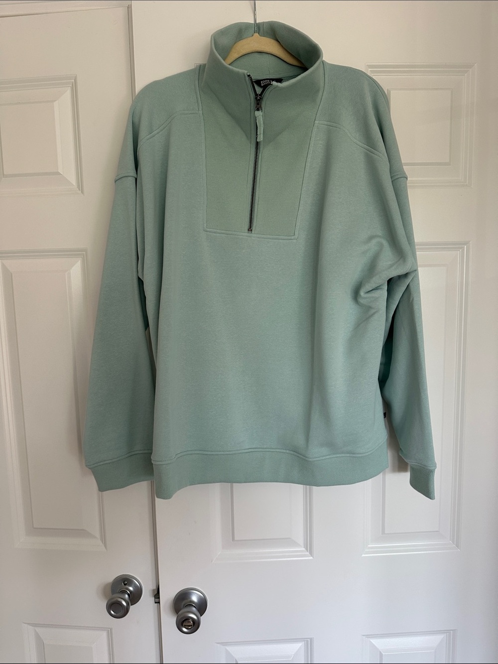 Eddie Bauer Women's Half-Zip Pullover in Sage XXL - New w/ tags